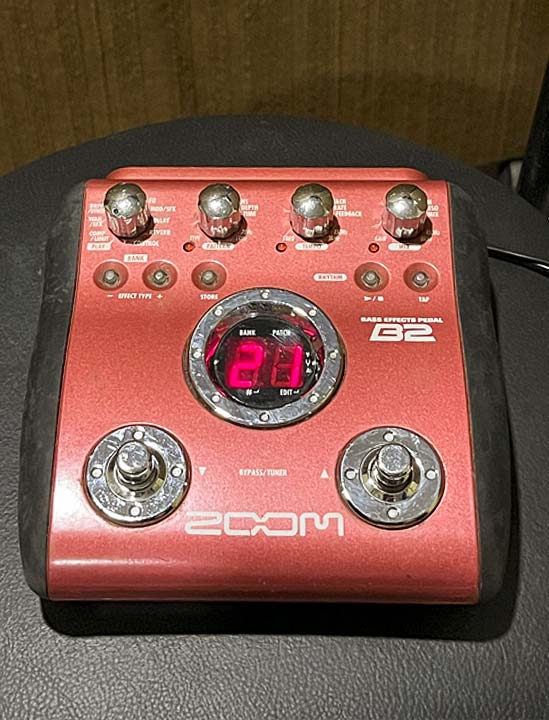 topusados-pedal-zoom-b2-01